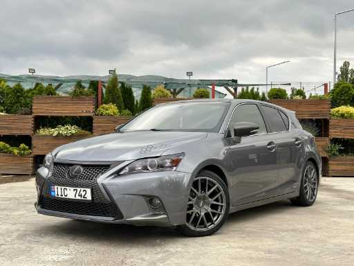 Lexus