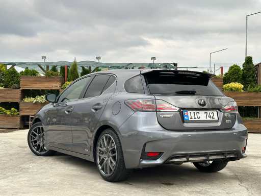Lexus CT 200h