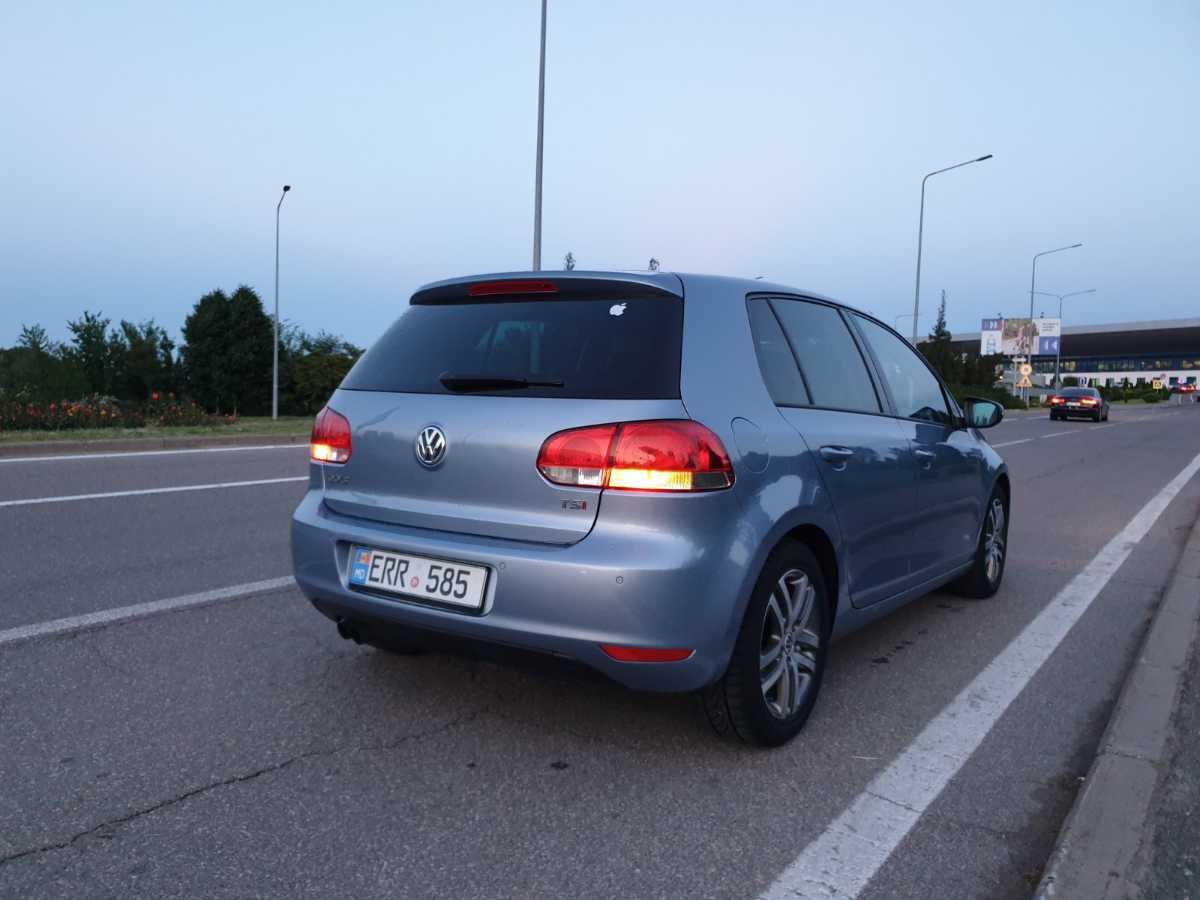 Volkswagen Golf VI