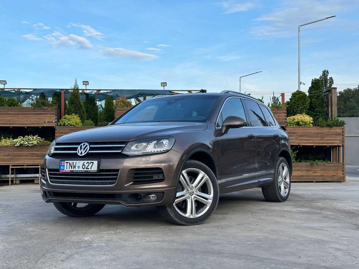 Volkswagen Touareg