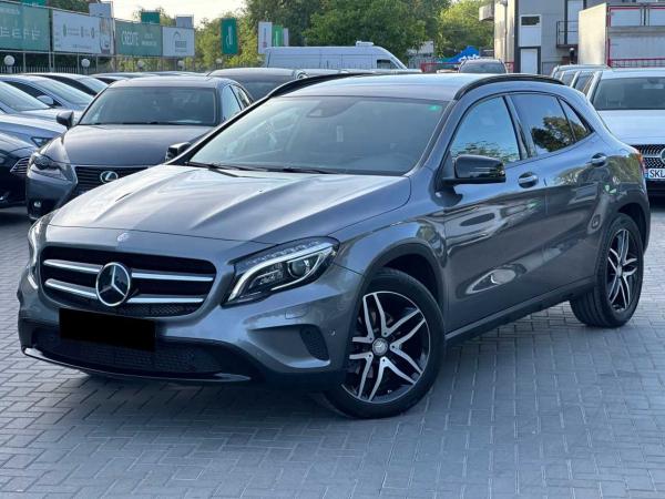 Mercedes-Benz