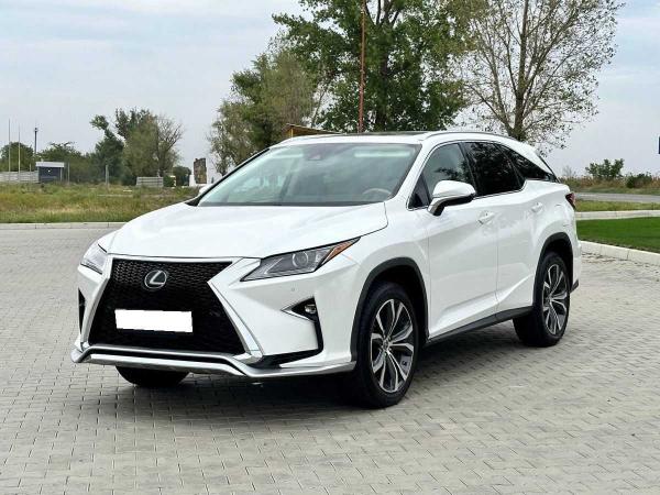 Lexus