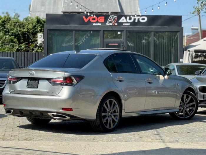 Lexus