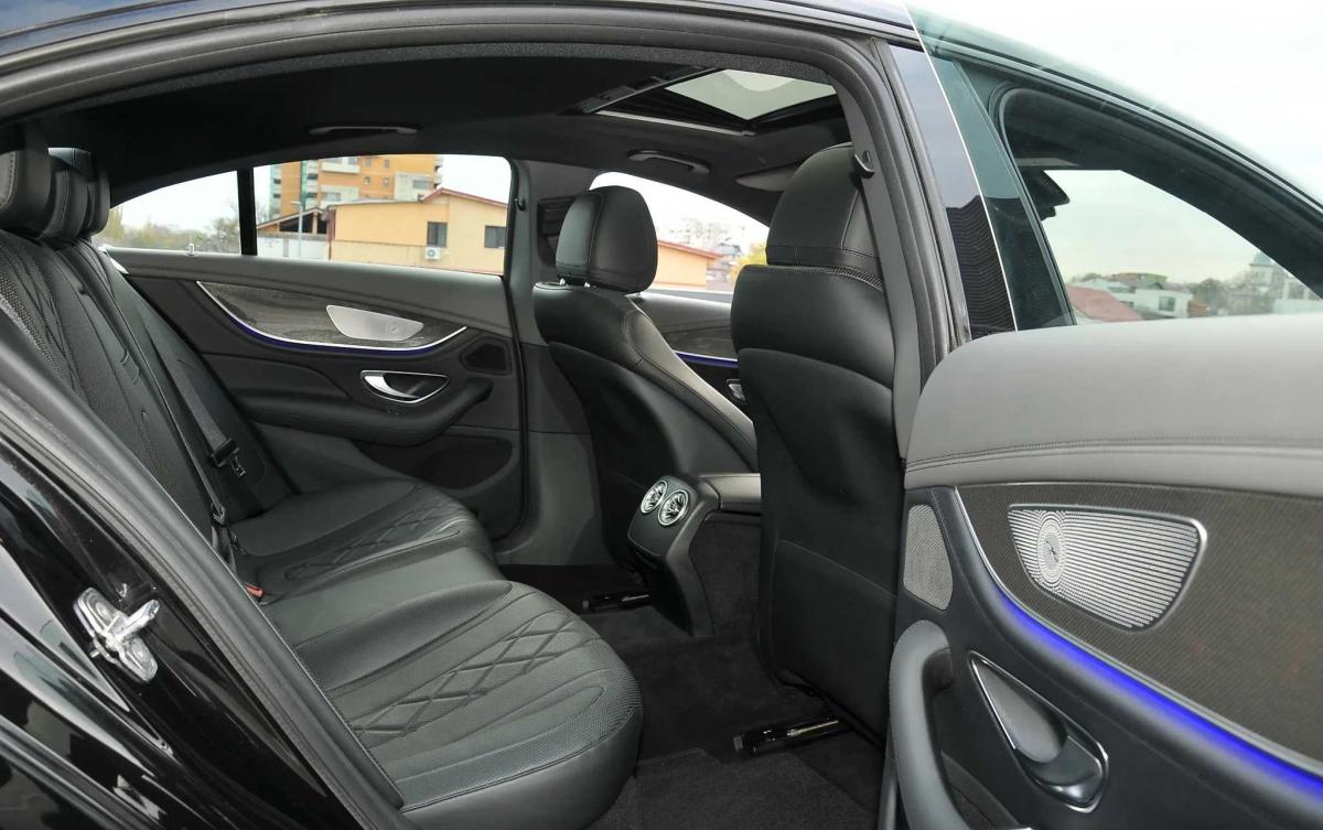 Mercedes-Benz CLS